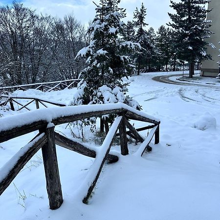 Residence Altair Via Roma 13 Овиндоли Экстерьер фото