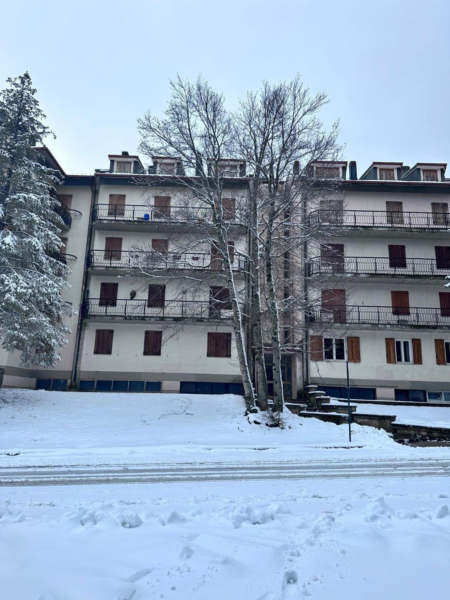 Residence Altair Via Roma 13 Овиндоли Экстерьер фото